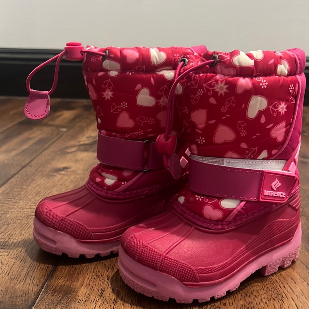MERENCE WINTER SNOW BOOTS SIZE 23/24 (UK) 7-8 US.